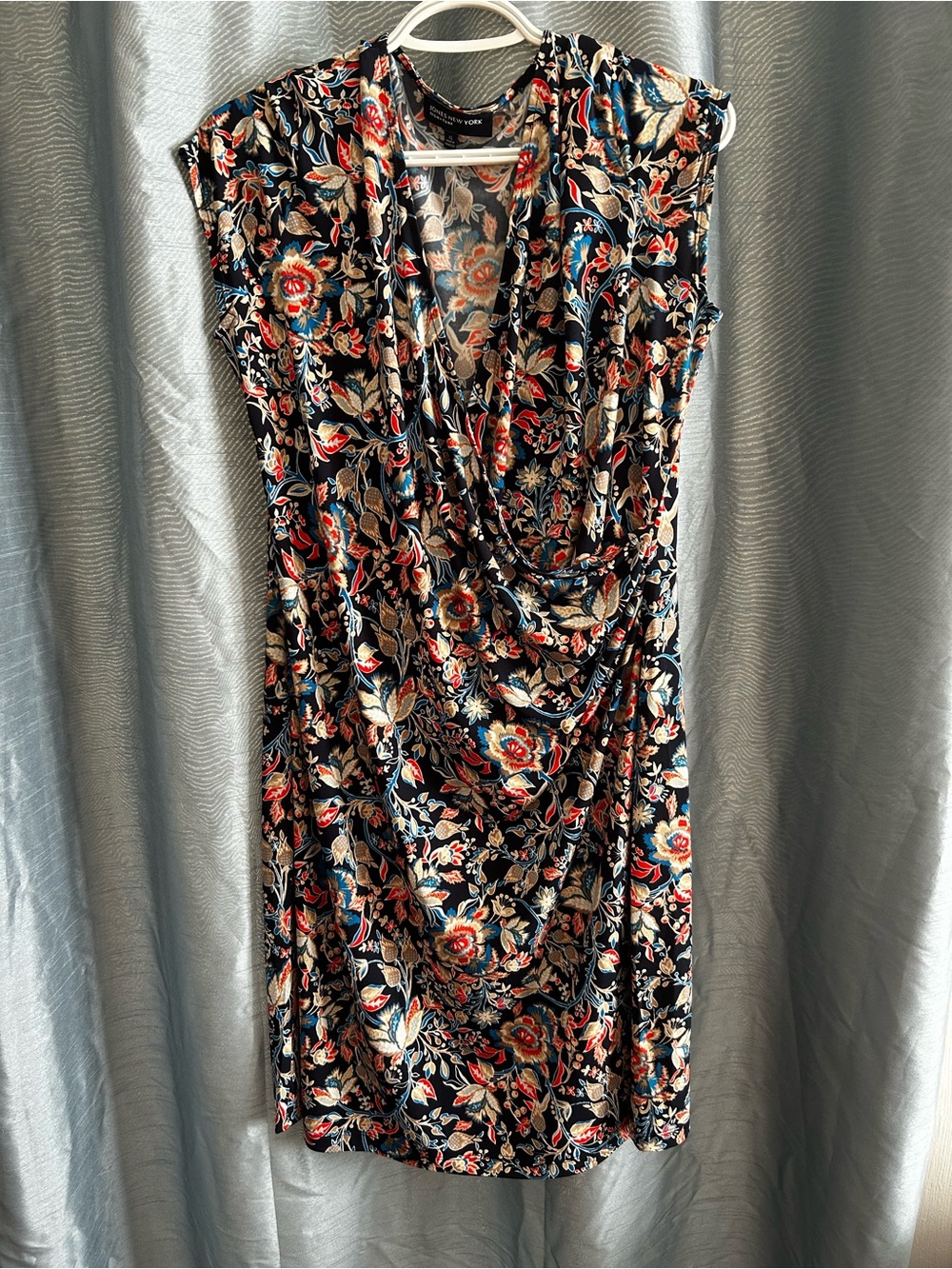 Jones New York Signature  Black Floral Draped  sleeveless Sheath Dress